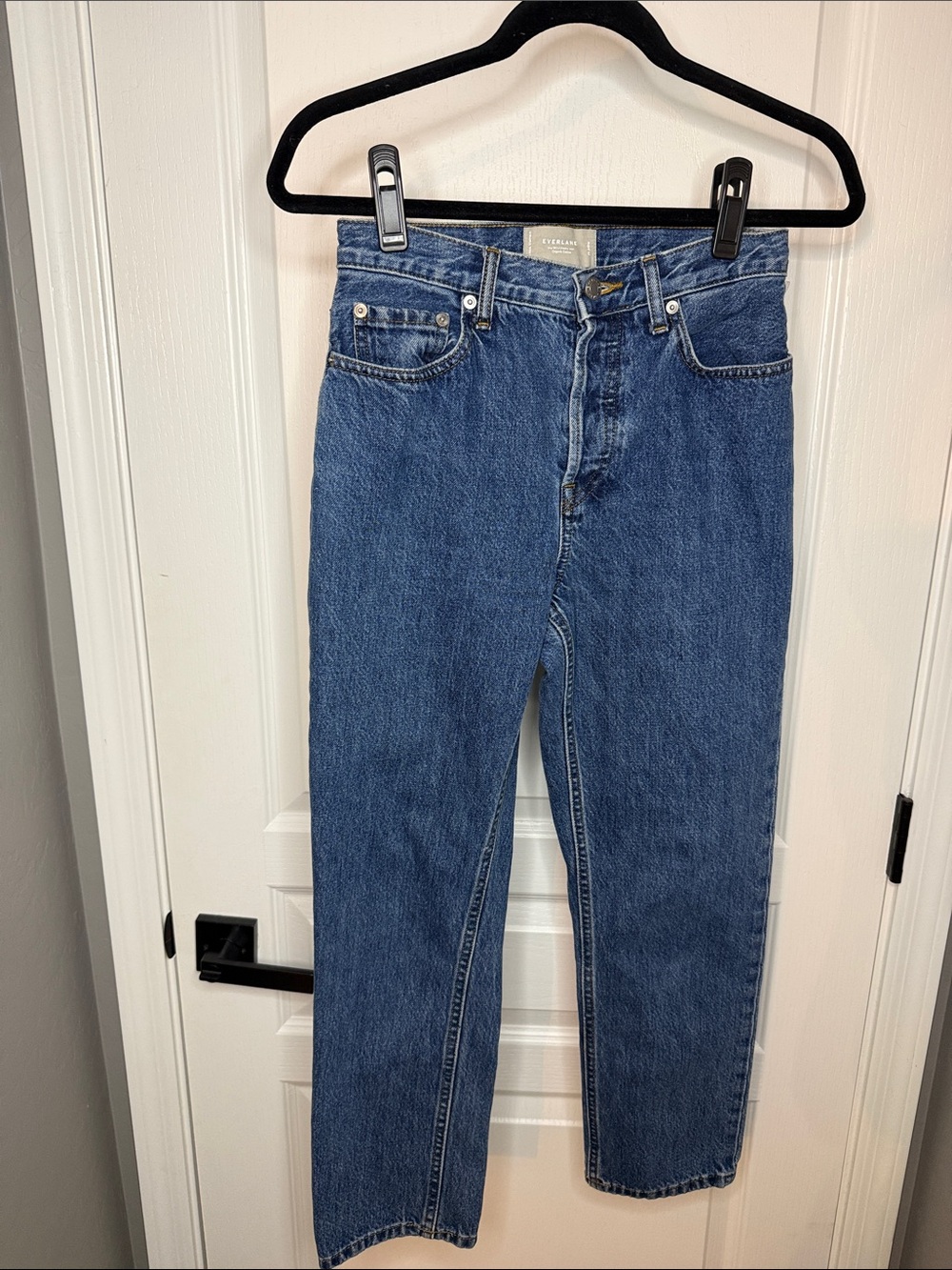 90s Cheeky Women’s Ankle Jeans in Medium Blue Denim